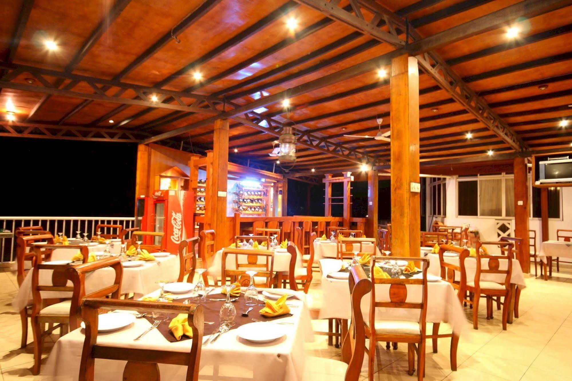 Lavendish Beach Resort Unawatuna Eksteriør bilde