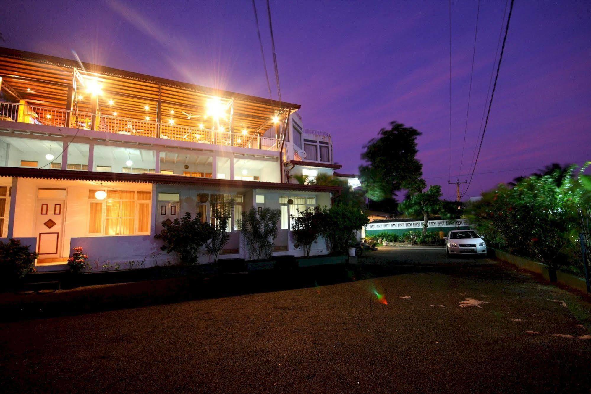 Lavendish Beach Resort Unawatuna Eksteriør bilde